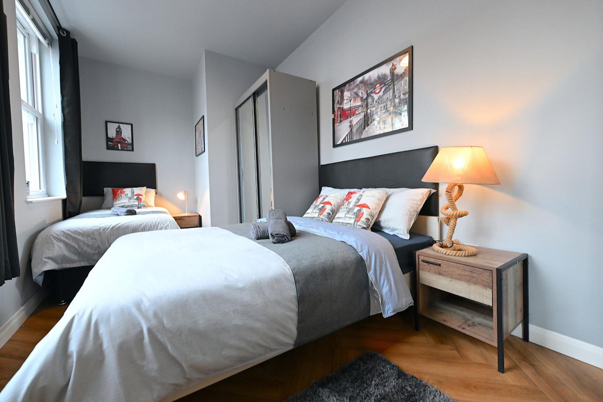 1 Bedroom Flat In Wood Green Piccadilly Line Лондон Экстерьер фото